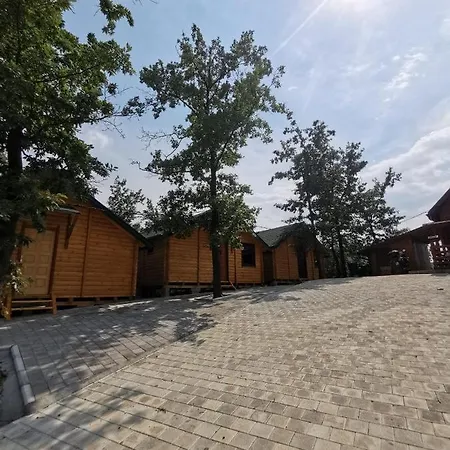 Holiday home Tri Kolibe *