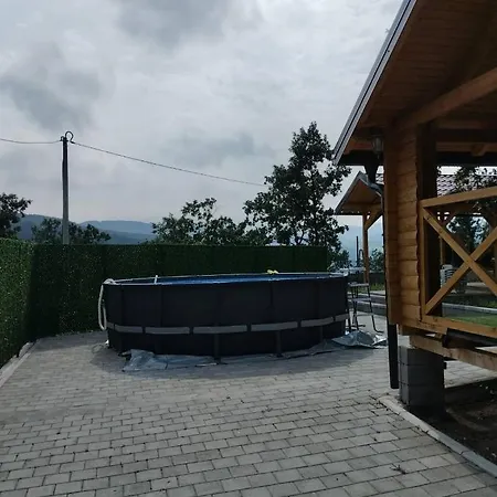 Tri Kolibe